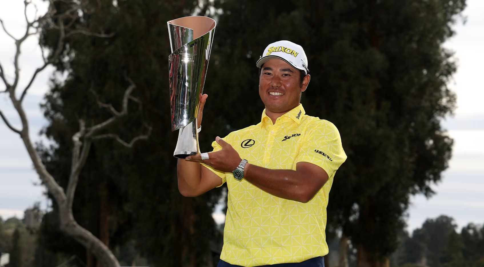 matsuyama-trophy-genesis.jpg